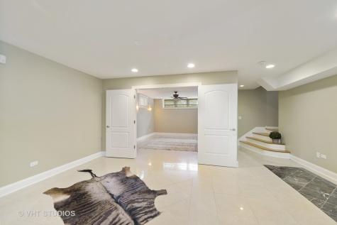 2042 West Warren Boulevard Chicago IL 60612