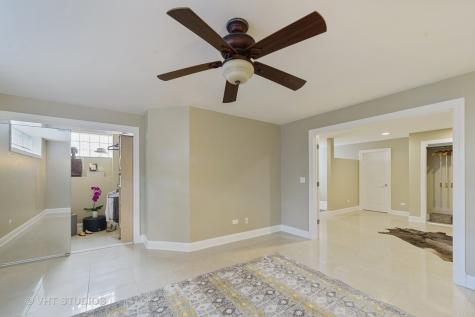 2042 West Warren Boulevard Chicago IL 60612