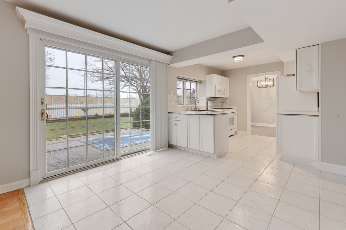 3245 Gresham Lane E Aurora IL 60504