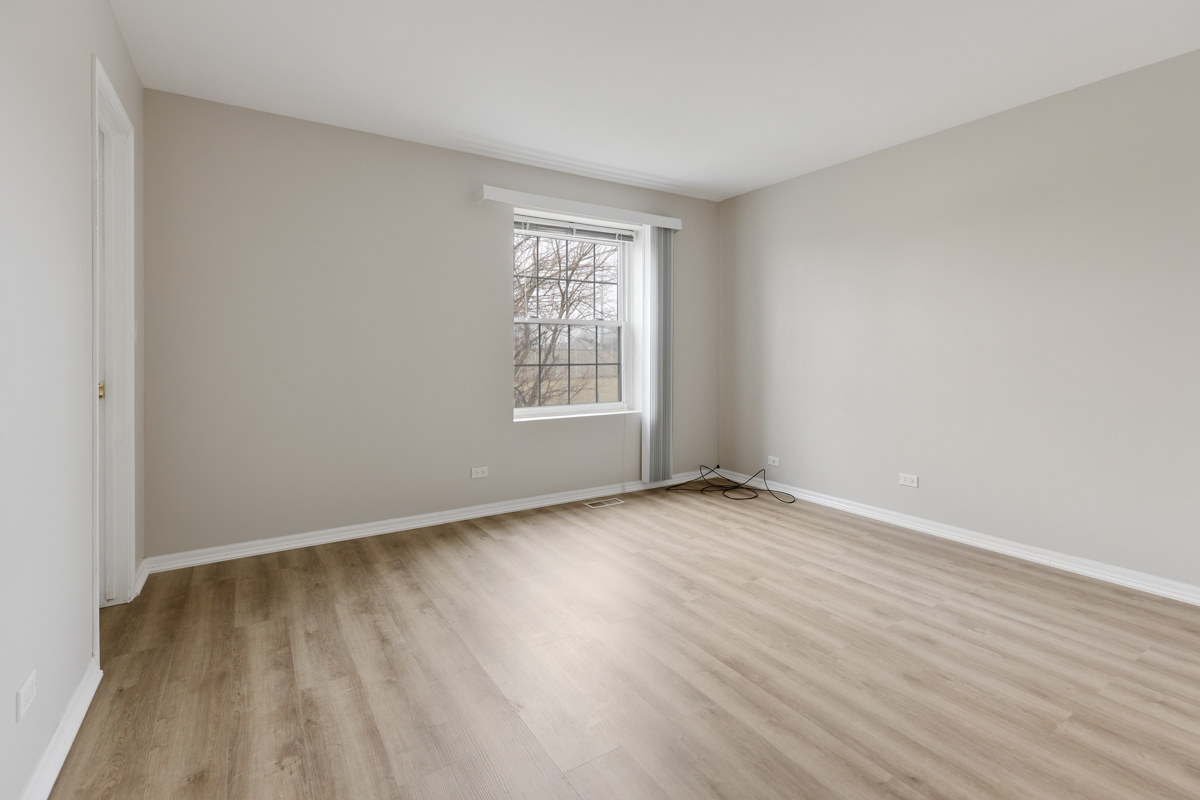 3245 Gresham Lane E Aurora IL 60504