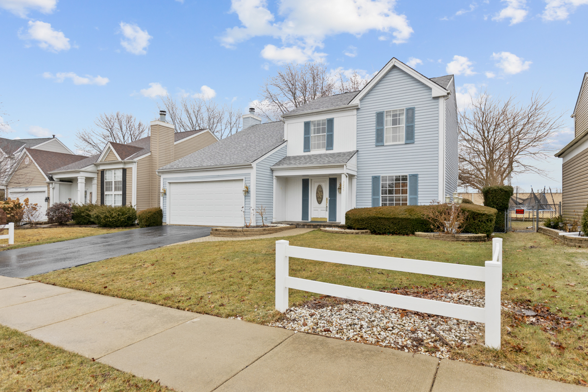 3245 Gresham Lane E Aurora IL 60504