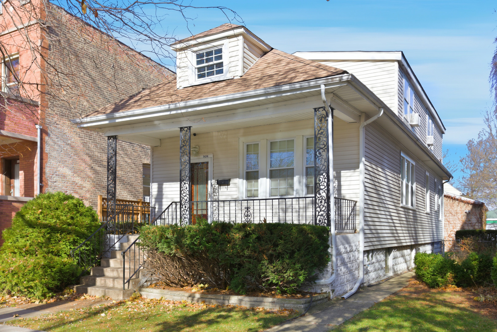 5434 West Wrightwood Avenue Chicago IL 60639