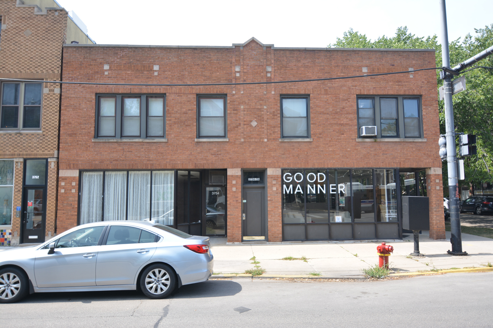 1611 West Grace Street Chicago IL 60613