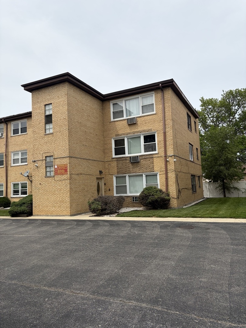 10739 South Pulaski Road Chicago IL 60655