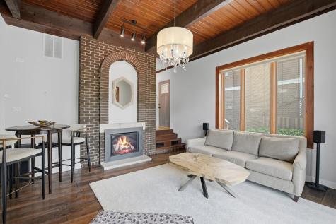 822 South Chester Avenue Park Ridge IL 60068