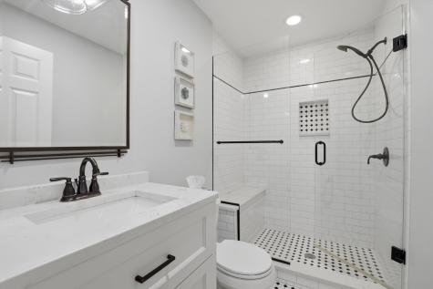 822 South Chester Avenue Park Ridge IL 60068