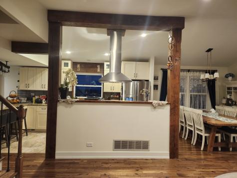 301 Oakbrook Court Bartlett IL 60103