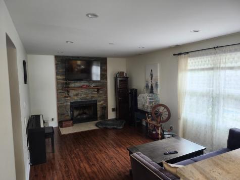 301 Oakbrook Court Bartlett IL 60103
