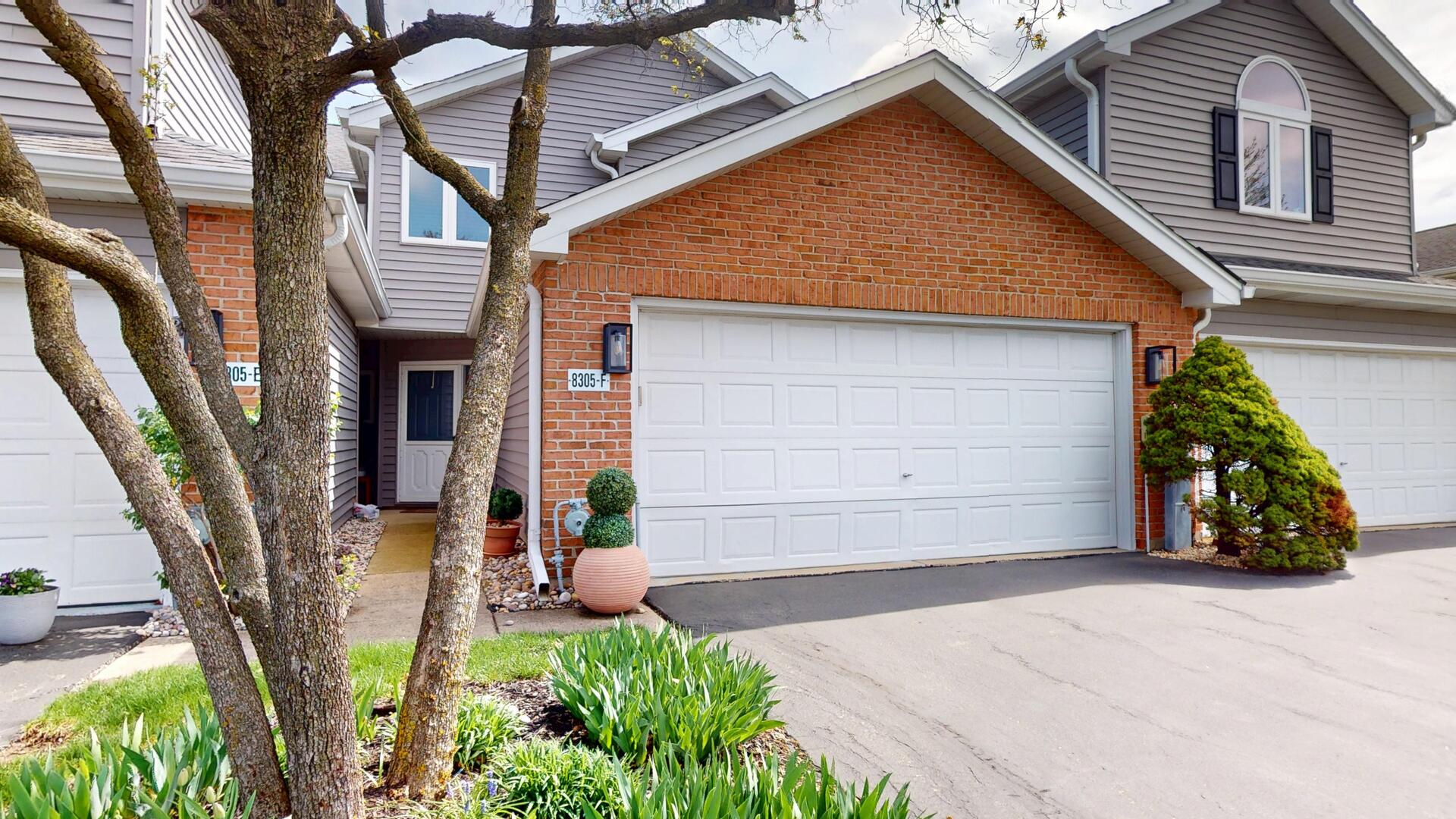 8305 Highpoint Circle Darien IL 60561