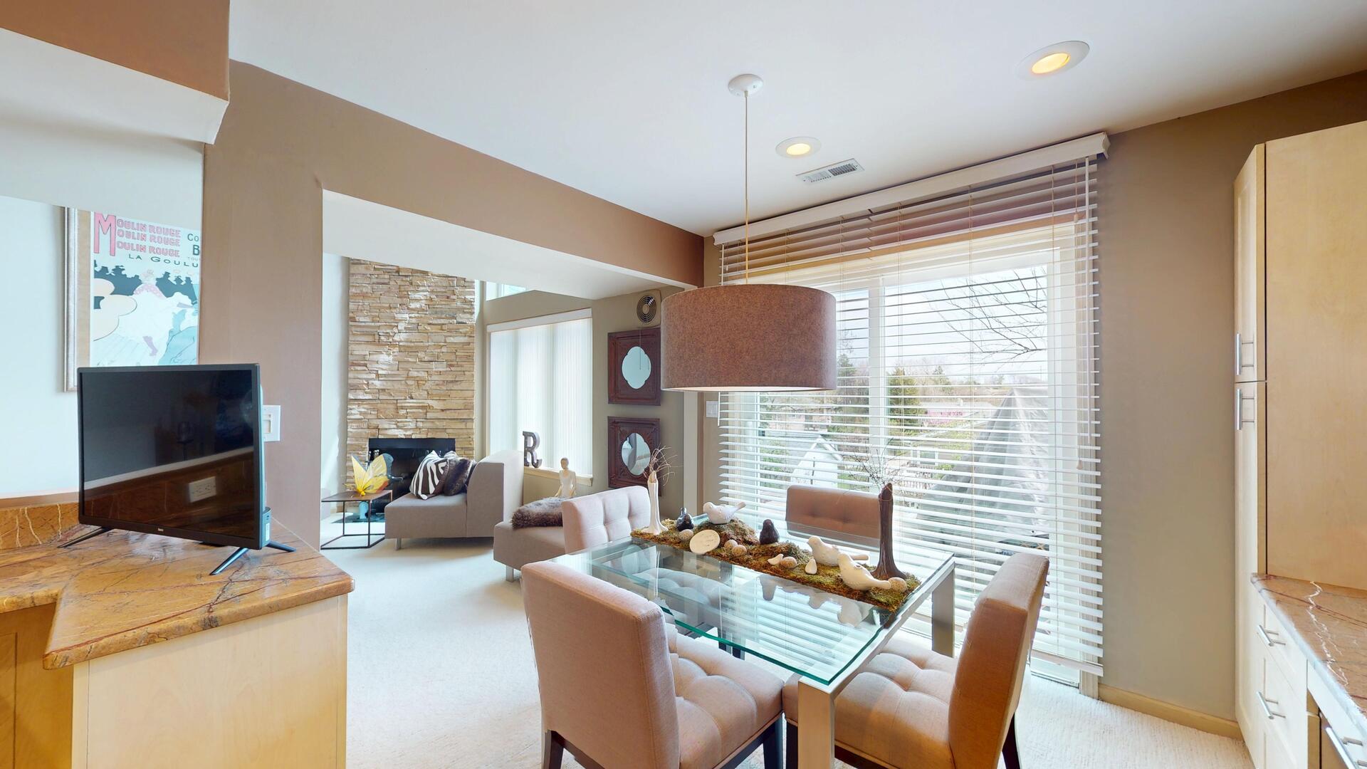 8305 Highpoint Circle Darien IL 60561