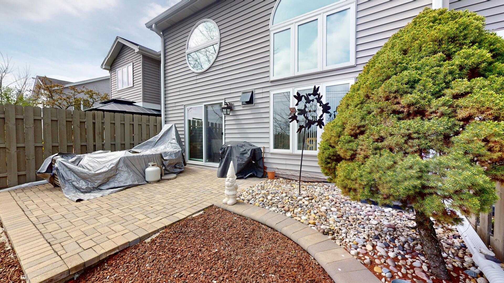 8305 Highpoint Circle Darien IL 60561