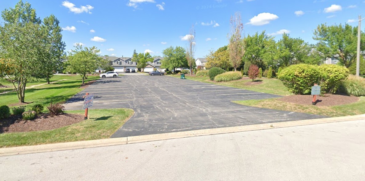 8305 Highpoint Circle Darien IL 60561