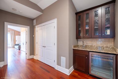 3709 North Ashland Avenue Chicago IL 60613