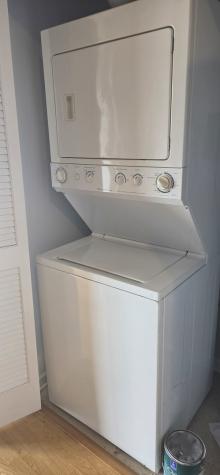 1122 West Catalpa Avenue Chicago IL 60640