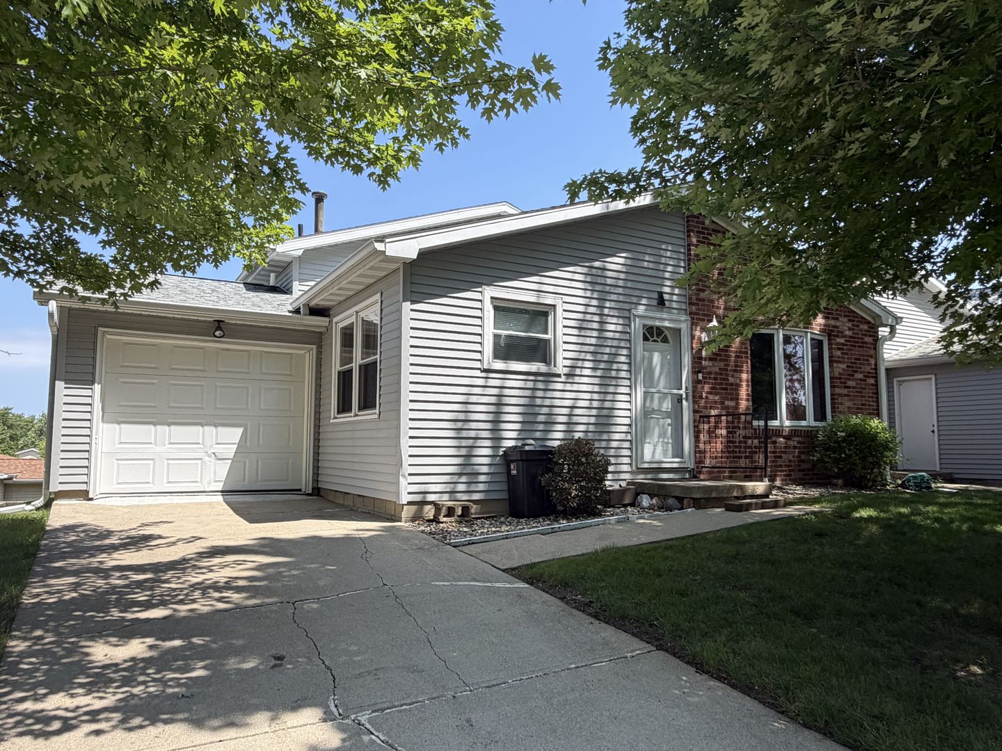 1538 Hunt Drive Normal IL 61761