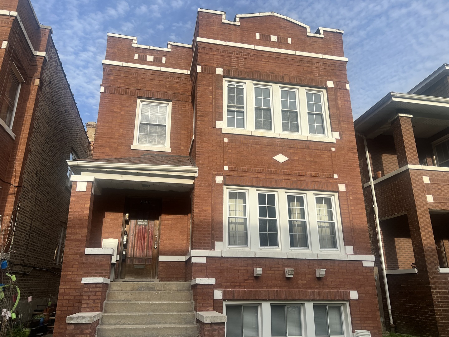 2231 North Latrobe Avenue Chicago IL 60639