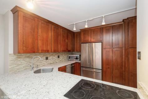 211 East Ohio Street Chicago IL 60611