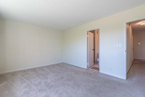 2211 S Highland Avenue Lombard IL 60148