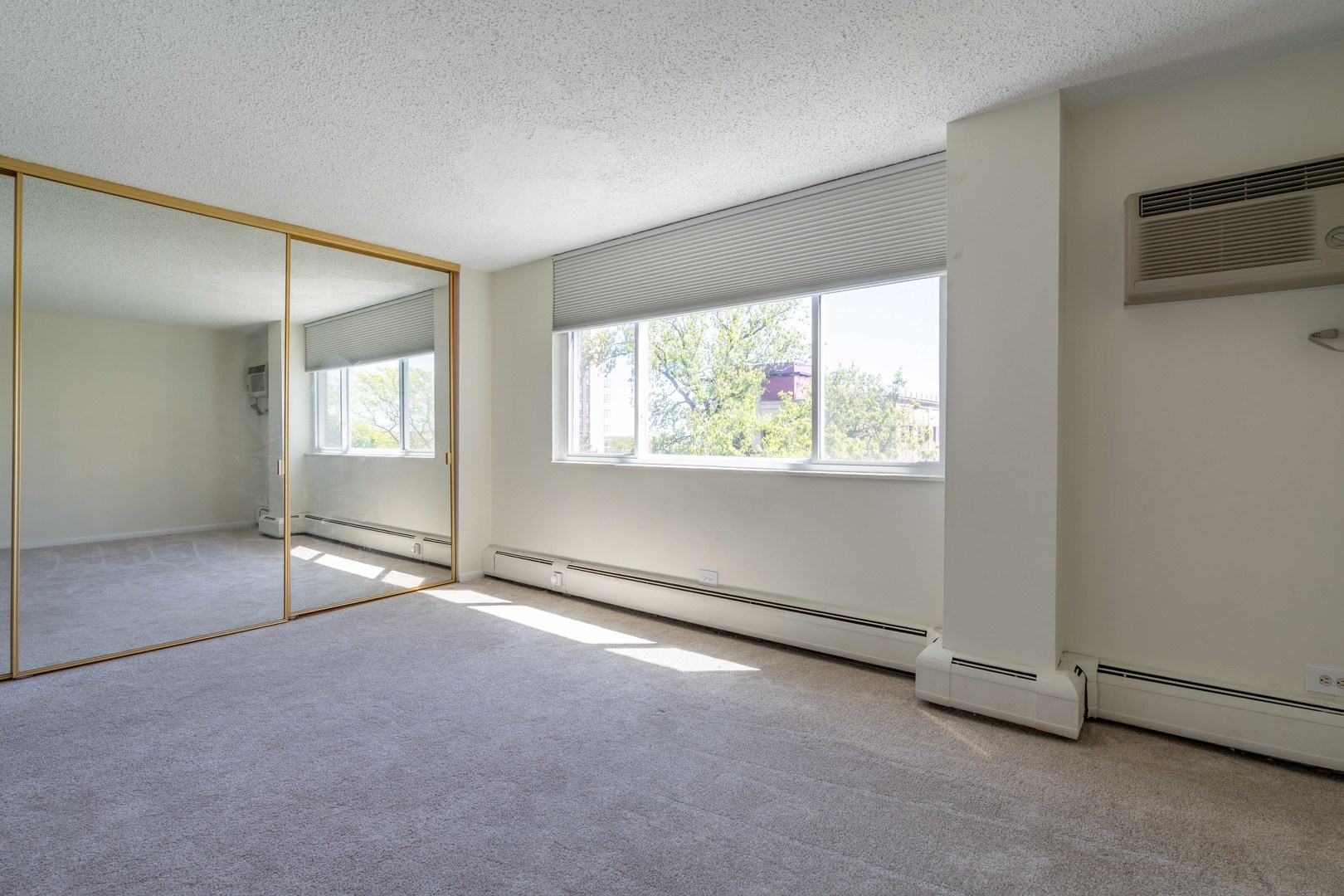 2211 S Highland Avenue Lombard IL 60148