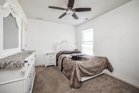 1239 Da Vinci Drive Hampshire IL 60140