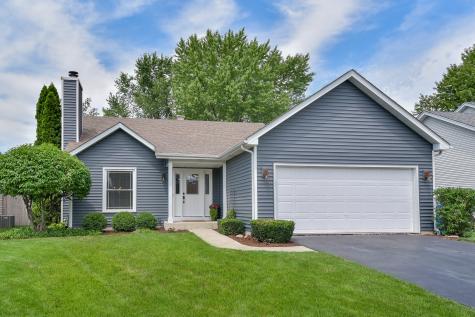 2067 Childs Court Wheaton IL 60187