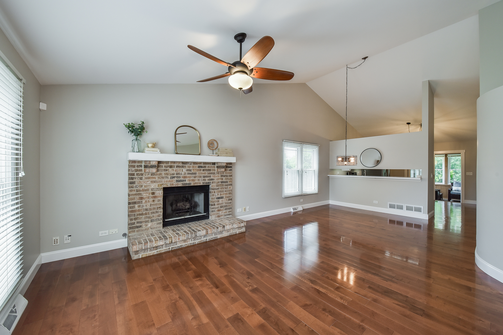 2067 Childs Court Wheaton IL 60187