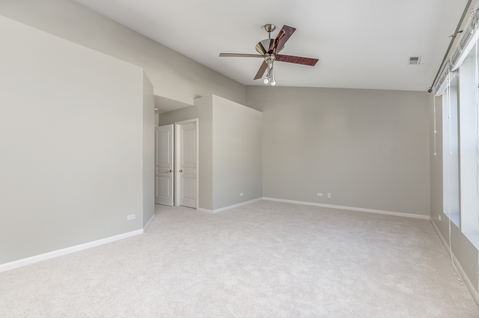 3124 Ollerton Avenue Aurora IL 60502