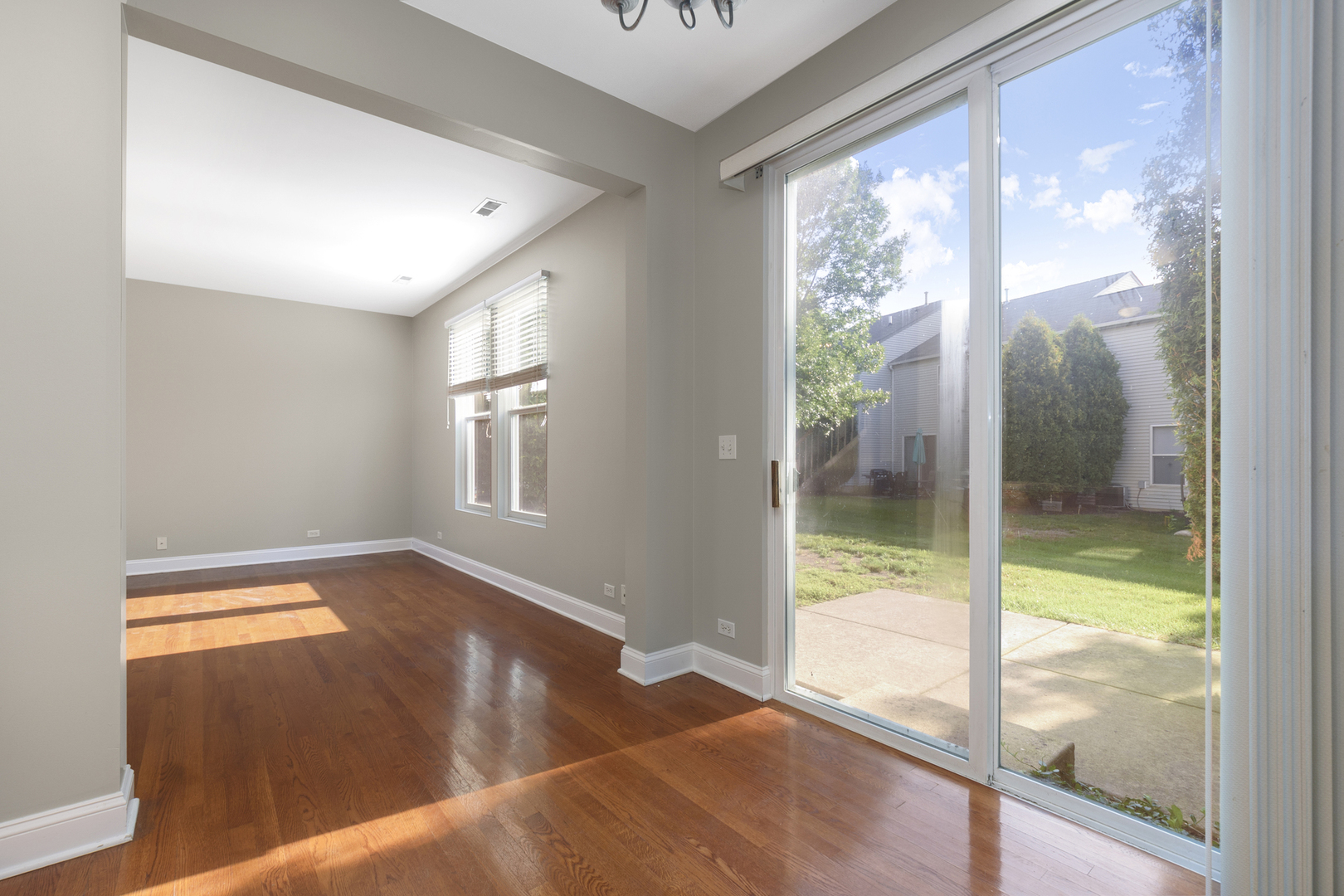 3124 Ollerton Avenue Aurora IL 60502