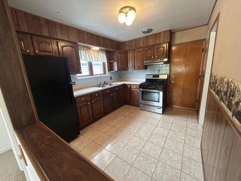 9054 Bennett Avenue Skokie IL 60203