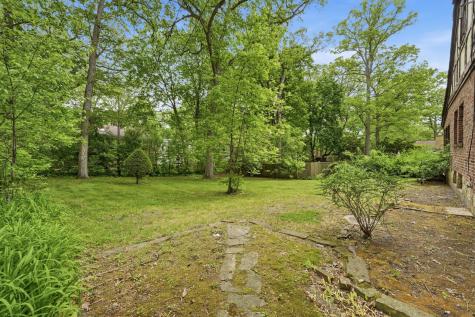 3107 Dato Avenue Highland Park IL 60035