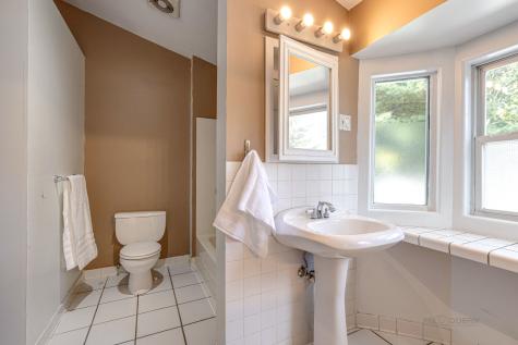 630 Whitney Avenue Winthrop Harbor IL 60096