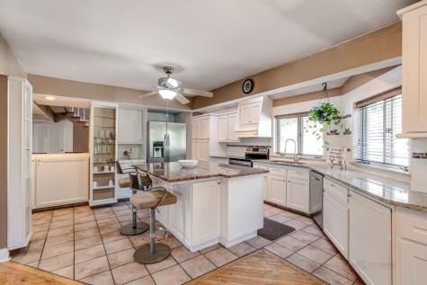 630 Whitney Avenue Winthrop Harbor IL 60096