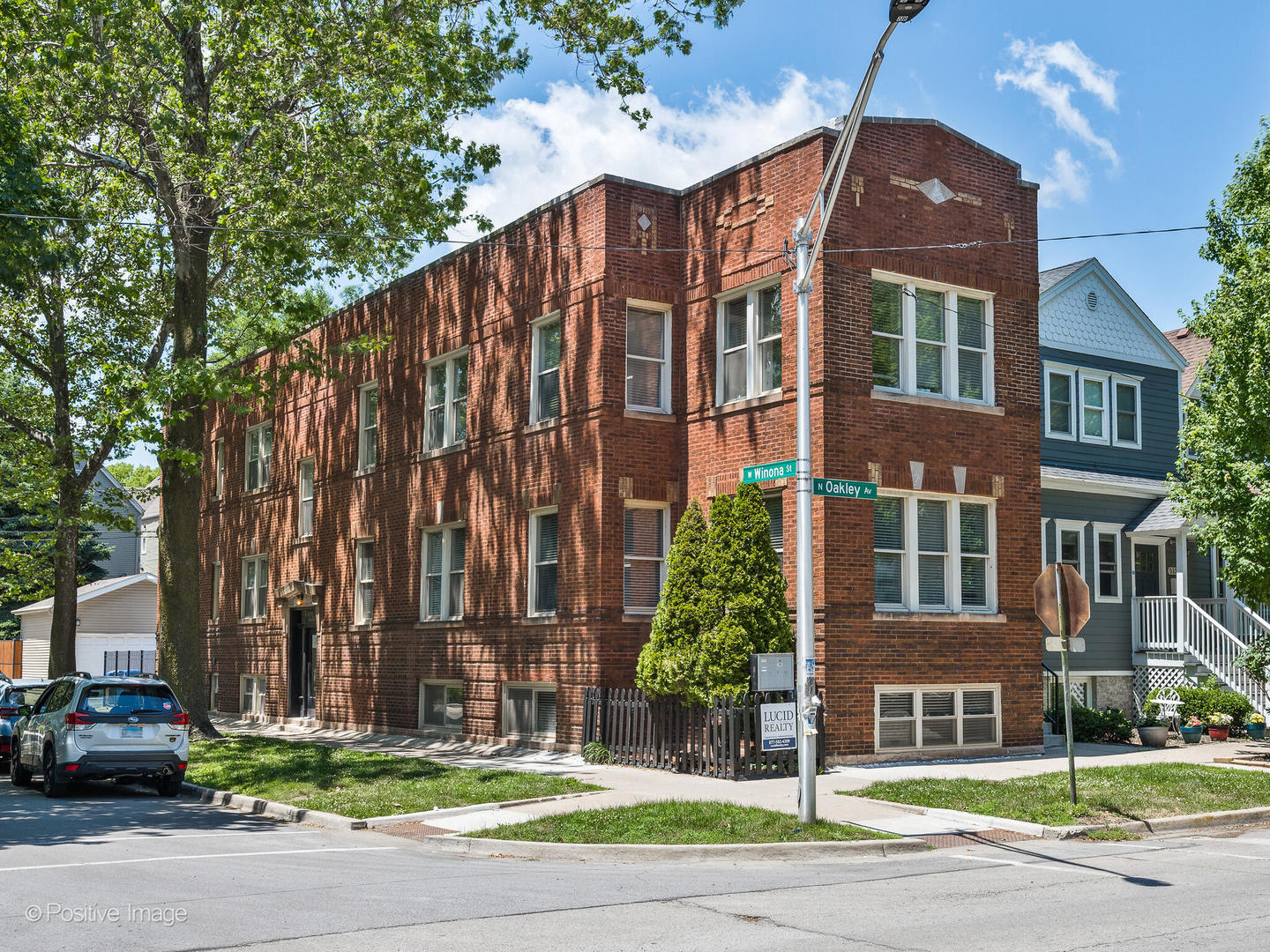 5134 North Oakley Avenue Chicago IL 60625