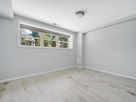 5134 North Oakley Avenue Chicago IL 60625