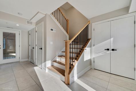 8163 Lincoln Avenue Skokie IL 60077