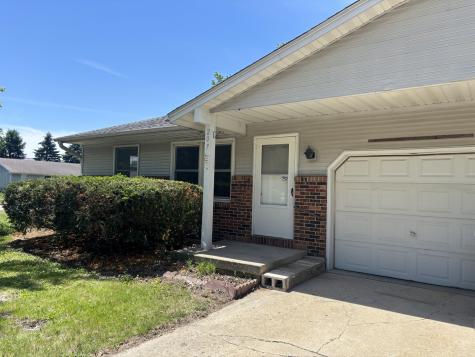 207 King Street Cortland IL 60112