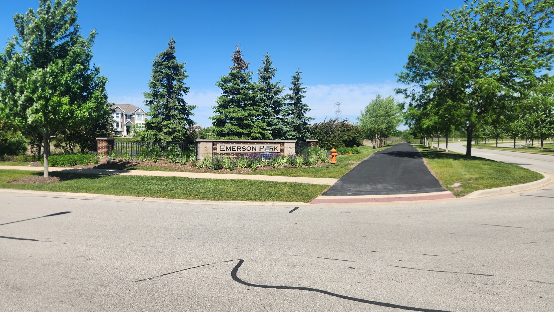 4444 Monroe Court Naperville IL 60564