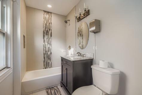7356 North Ashland Boulevard Chicago IL 60626