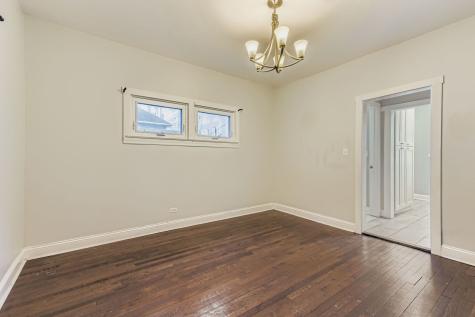 7356 North Ashland Boulevard Chicago IL 60626