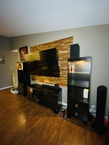 21W581 North Avenue Lombard IL 60148