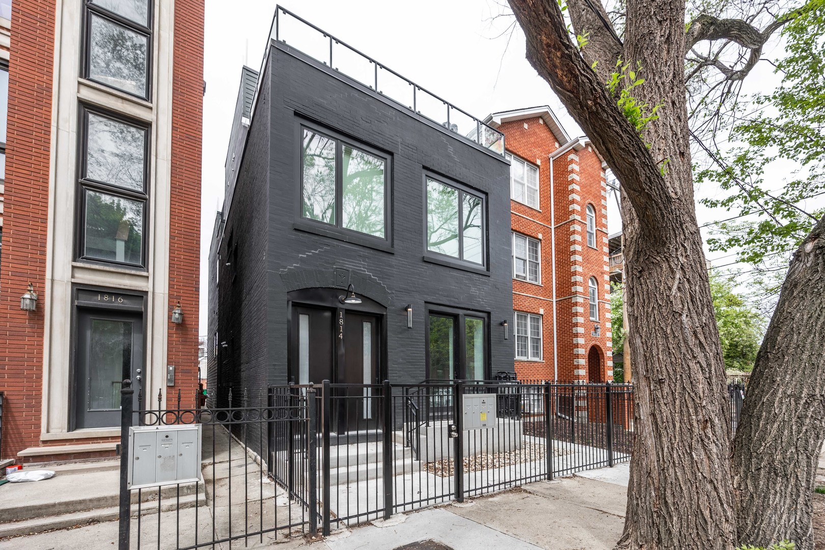 1814 West Thomas Street Chicago IL 60622