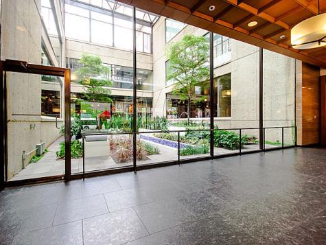 1030 North State Street Chicago IL 60610