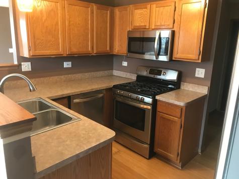 729 Fieldcrest Drive South Elgin IL 60177