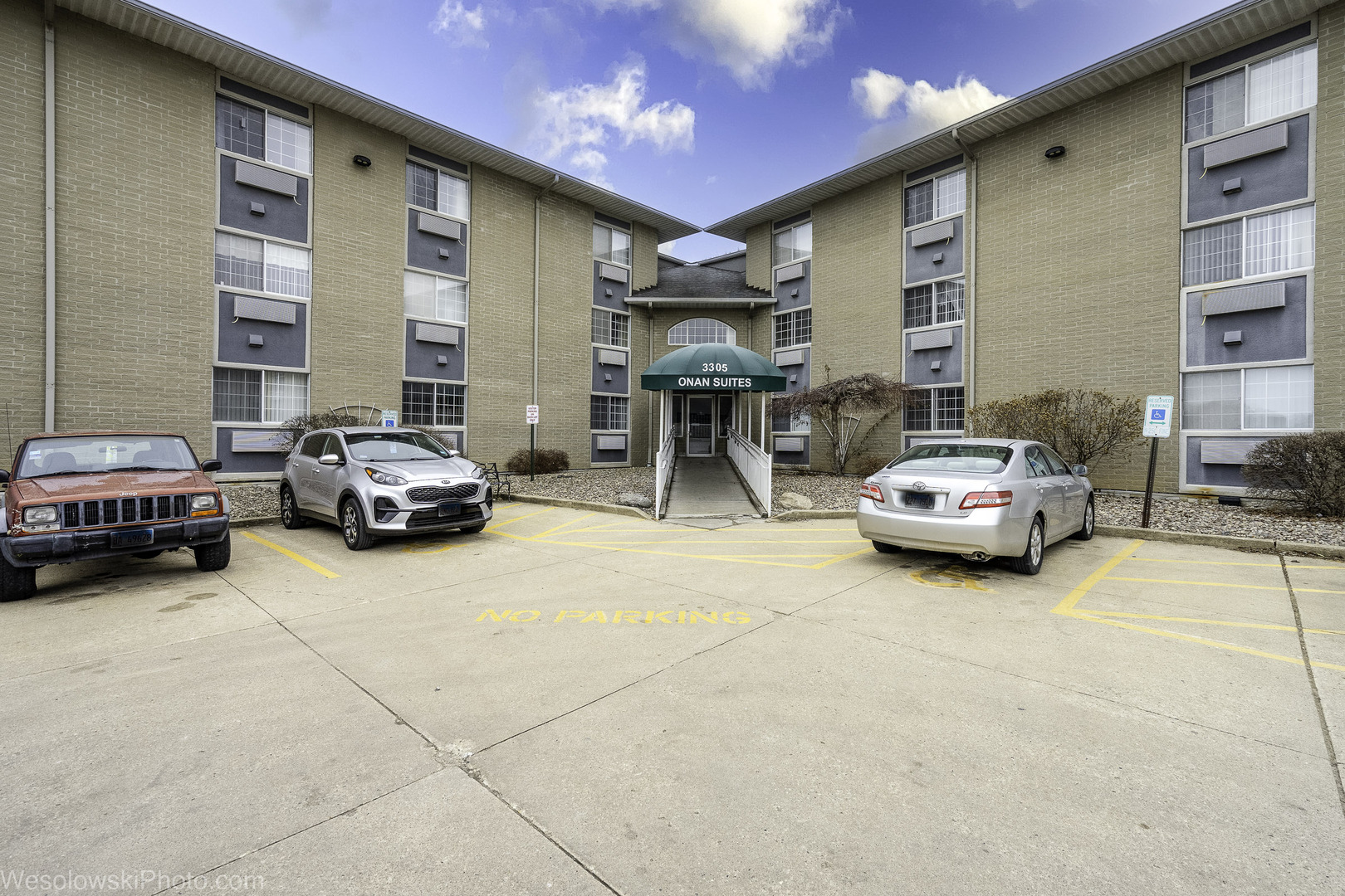 3305 Sunset Avenue Waukegan IL 60087