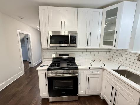 5942 West Eastwood Avenue Chicago IL 60630
