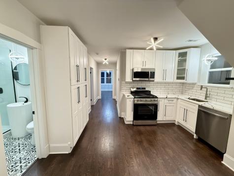 5942 West Eastwood Avenue Chicago IL 60630