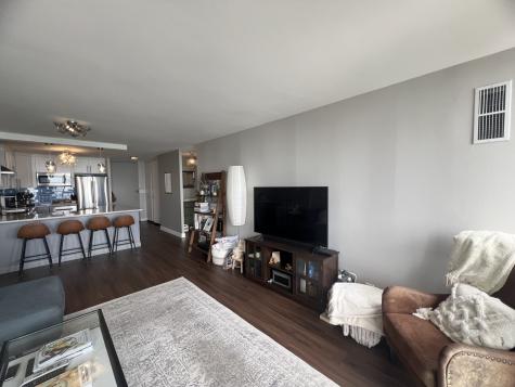1660 North Lasalle Drive Chicago IL 60614
