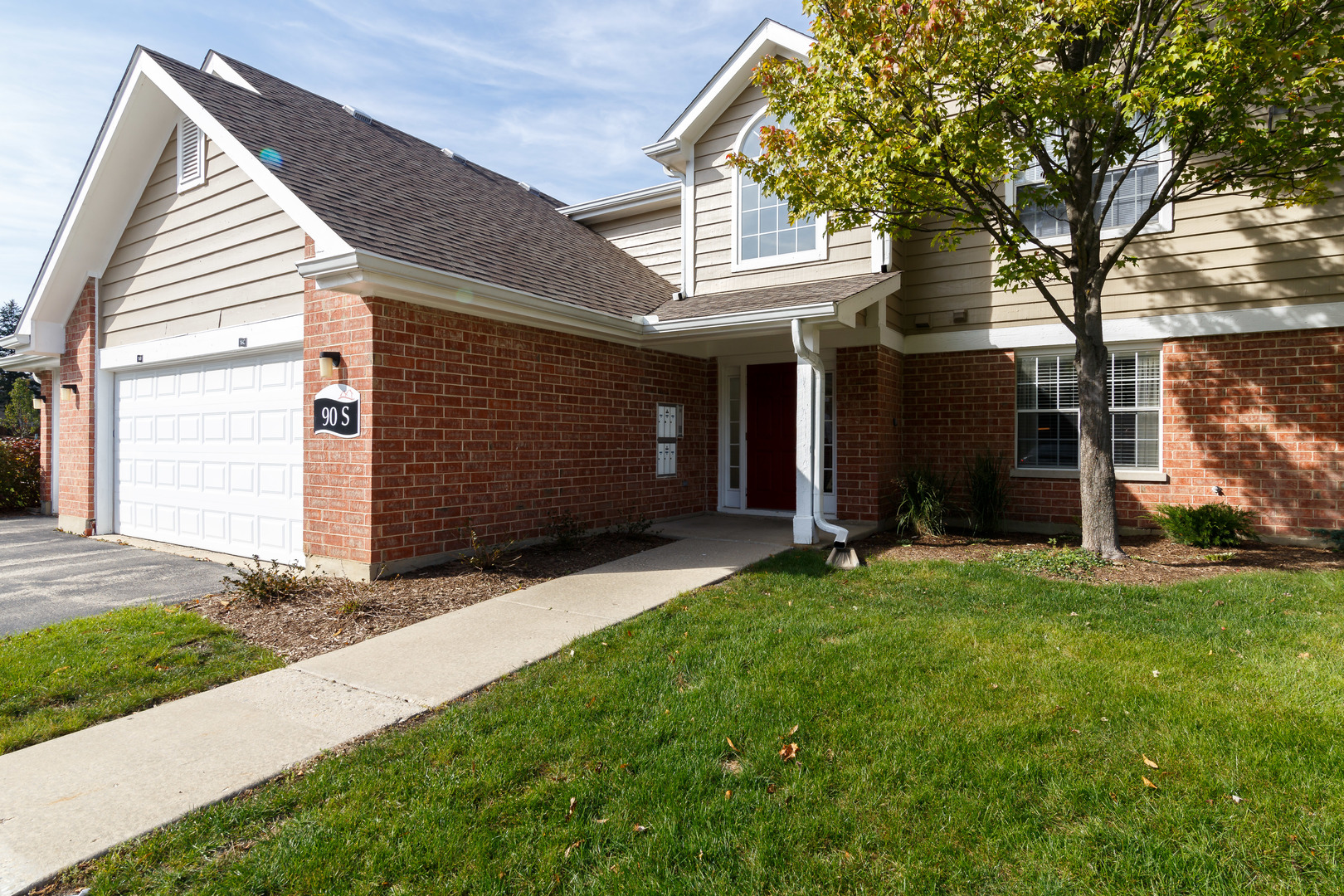 1681 East Green Briar Drive Schaumburg IL 60173