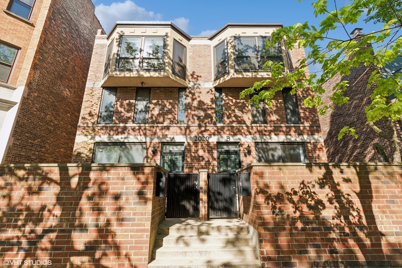 2020 North Cleveland Avenue Chicago IL 60614