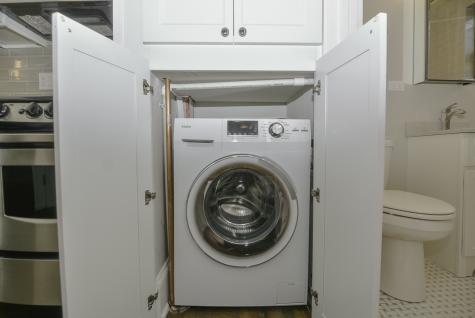 817 West Lakeside Place Chicago IL 60640
